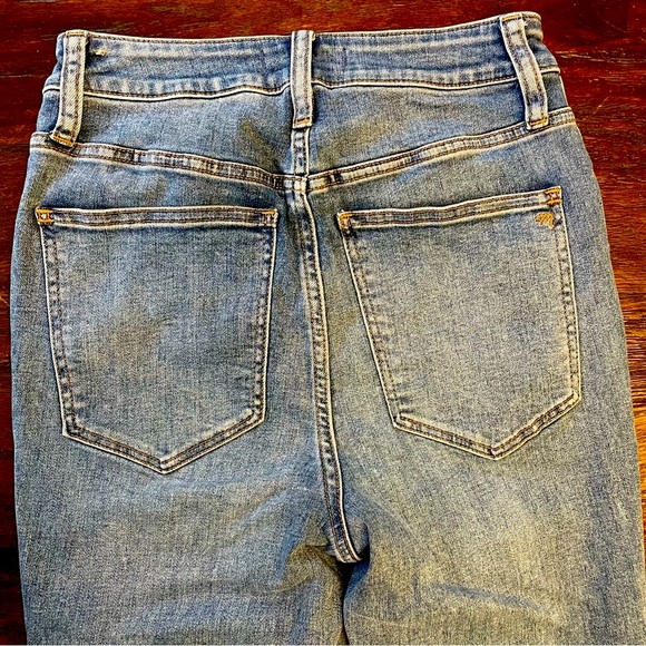 Madewell Curvy Roadtripper Skinny Jeans Vinton Wash 27 Like New - Picture 9 of 13